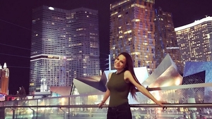 Schimbare de look sau perucă? Andreea Antonescu şi-a şocat fanii cu ultima poză