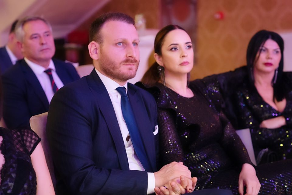 Cum arăta, de fapt, Andreea Marin pe vremea în care se iubea cu Ștefan Bănică Junior. FOTO