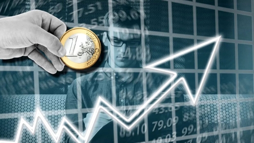Curs valutar BNR 24 august 2023. Cotațiile pentru euro, dolar și lira sterlină