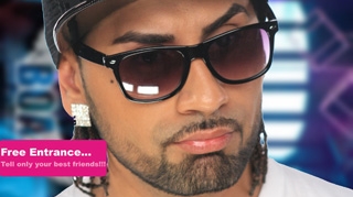 Vineri seara absolut nimeni nu doarme! Connect-R va isteriza multimea printr-un recital in Boa Summer Club