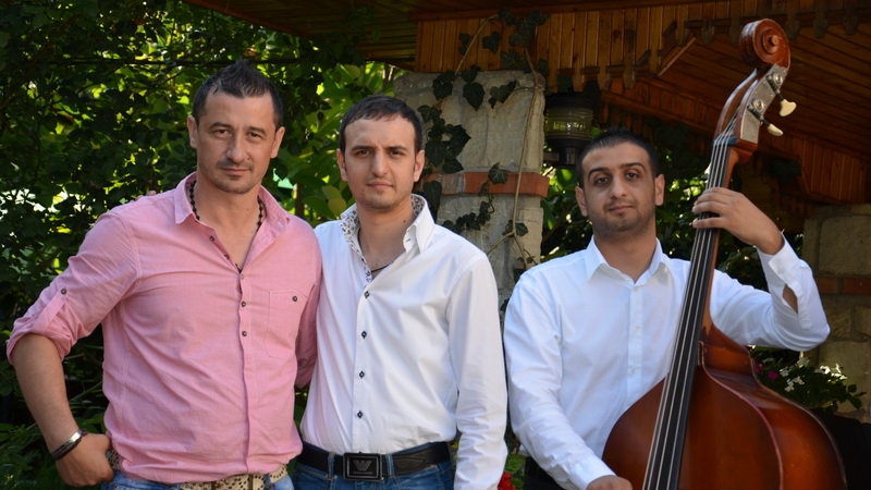 George Tal i-a furat instrumentistii lui Sorinel Pustiu! Celebrul impresar si-a facut formatie!