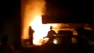 Incendiu într-un mall din Rm. Vâlcea! Peste 300 de oameni, evacuați! VIDEO
