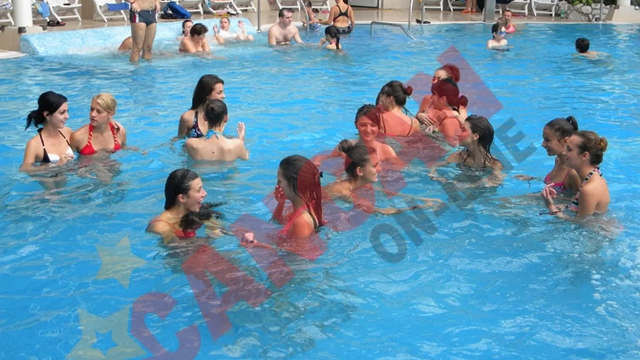 Concurentele de la Miss World s-au balacit la Brasov