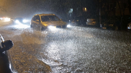 România, "măturată" de ploi. Meteorologii Accuweather anunță data exactă când vin ploile în București și în celelalte orașe