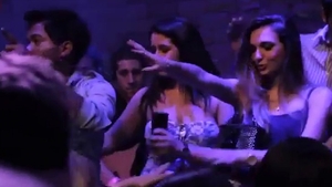 VIDEO Ti-a placut sa dansezi "Ai si eu te pego"?! Uite aici coregrafia hitului care rupe topurile "Eu quero thcu, eu quero tcha" - La vara va face senzatie la mare