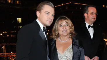 A petrecut cu Naomi Campbell si cu rudele lui Leo, la New York! Madalina Ghenea a dansat cu soacra la ziua lui DiCaprio!