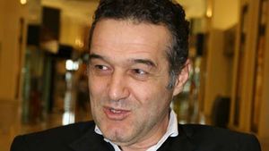 Gigi Becali stă cu sufletul la gură în închisoare! Judecătorii dezbat astăzi cererea de contopire a pedepselor afaceristului