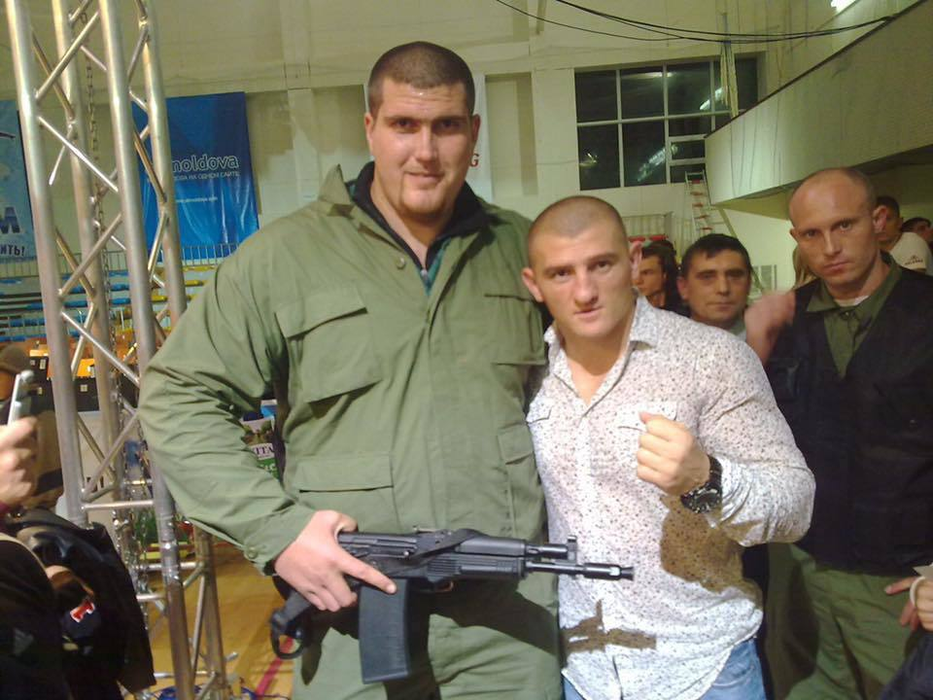 Surpriză de proporţii de ziua lui Cătălin Moroşanu. Fanii luptătorului au rămas cu gura căscată când au văzut ce le-a pregătit