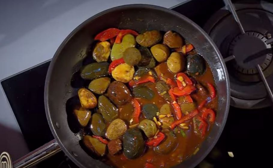 Ce au primit în farfurie Bontea, Scărlătescu și Dumitrescu la MasterChef. Nu le-a venit să creadă