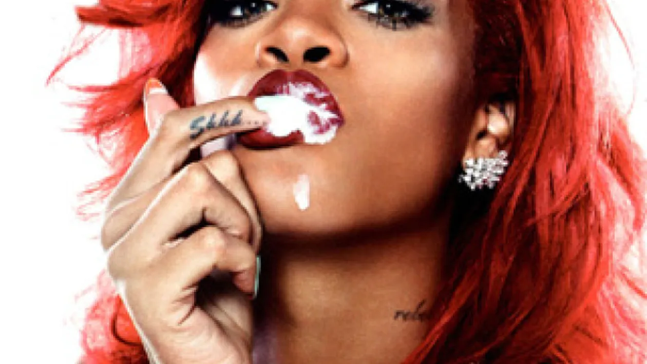 Rihanna e atrasă de femei? Gestul pe care cântăreţa îl regretă acum i-a pus fanii pe gânduri! Uite ce a făcut