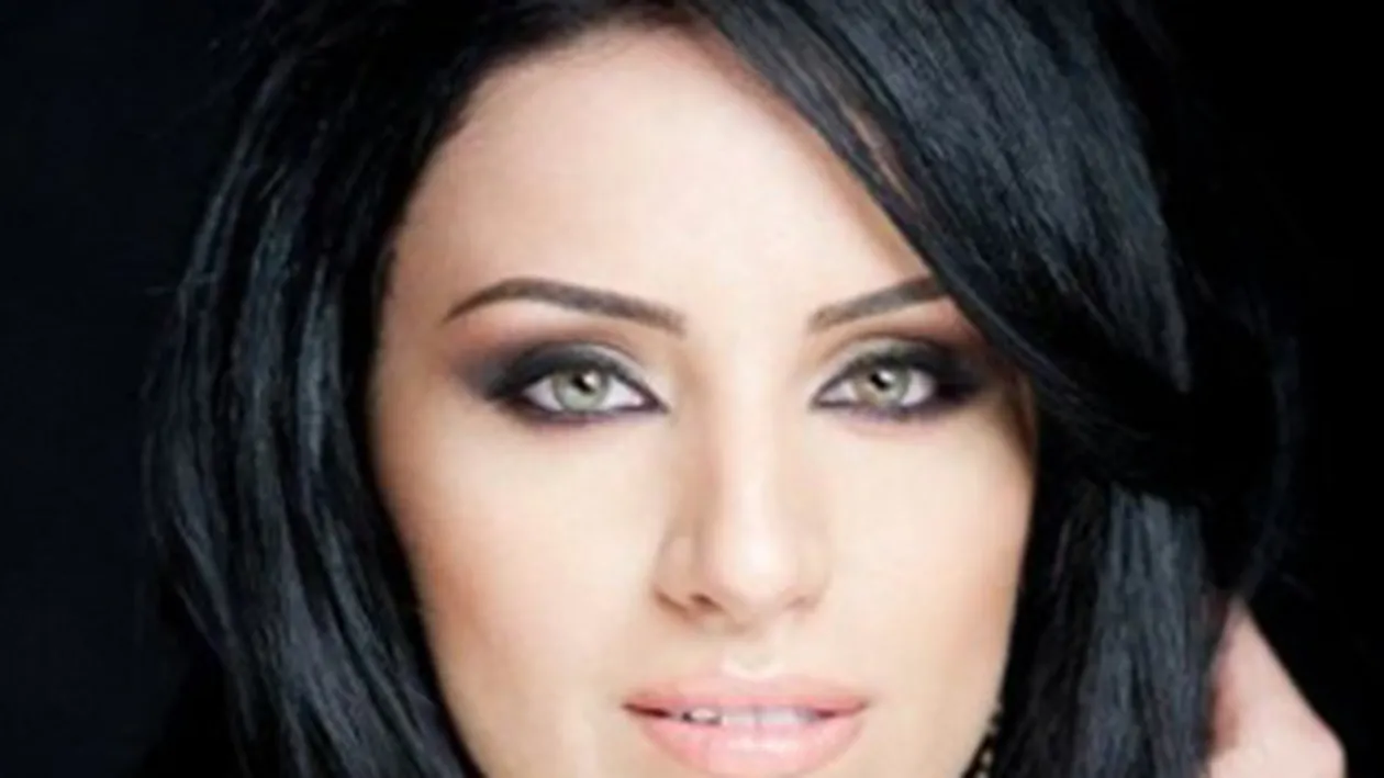 Adelina Pestritu se bucura de cateva cuvinte: Mi s-a inveselit ziua ca te-am vazut pe tine! - Crezi ca vin din partea unui barbat?