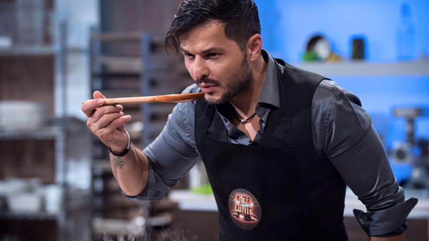 LIVIU VÂRCIU nu a stat prea mult pe gânduri şi a cerut-o de soţie! Cine este femeia care l-a făcut pe artist să ia această decizie