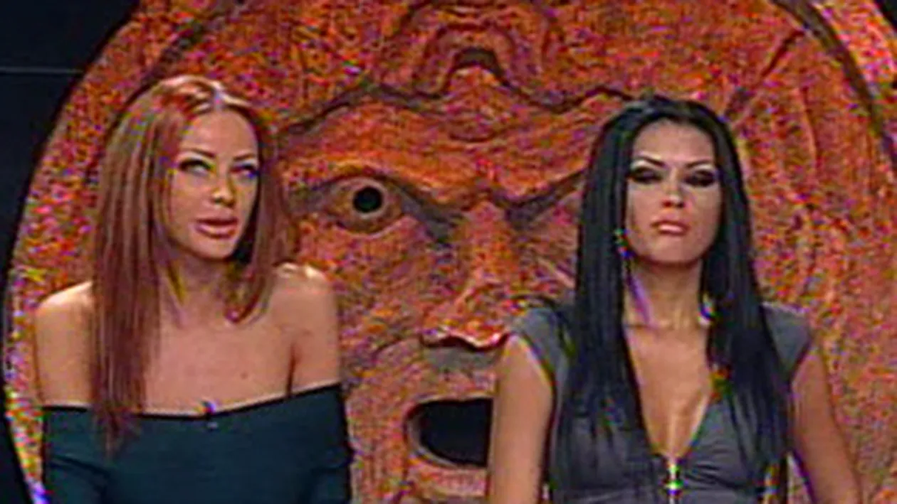 VIDEO Bianca Dragusanu si Ioana Popescu s-au luat la harta in direct! Vezi aici schimburile dure de replici din emisiune!
