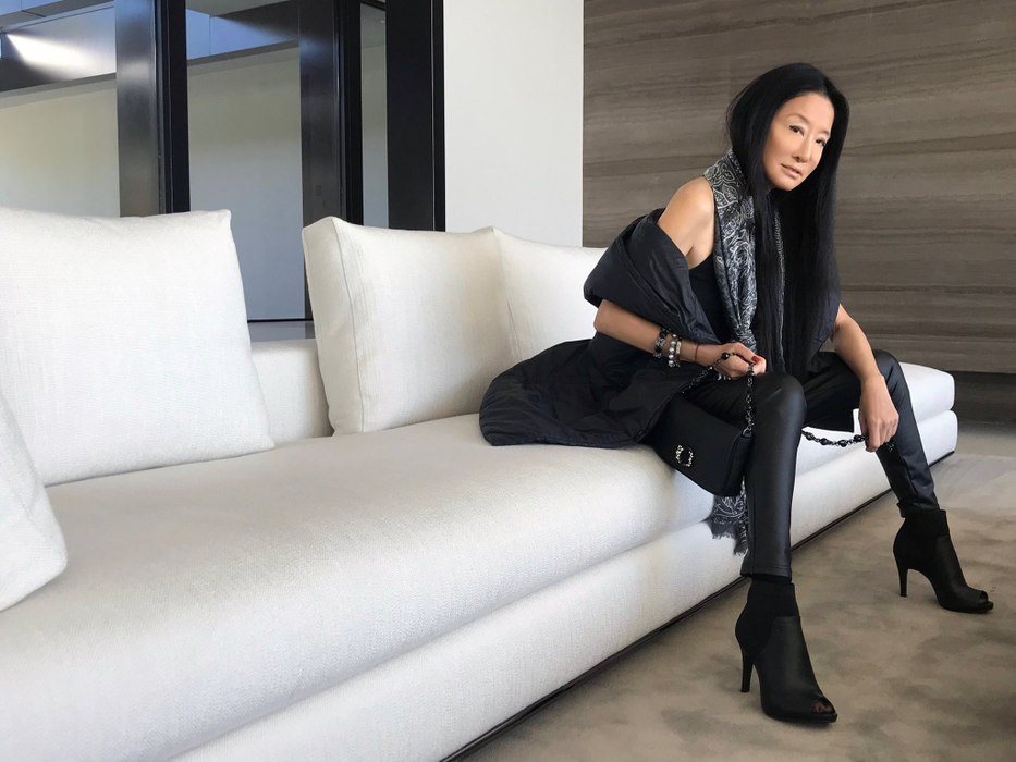 Imagini de senzație! Creatoarea de modă Vera Wang arată la 70 de ani, mai bine ca o adolescentă de 20. FOTO