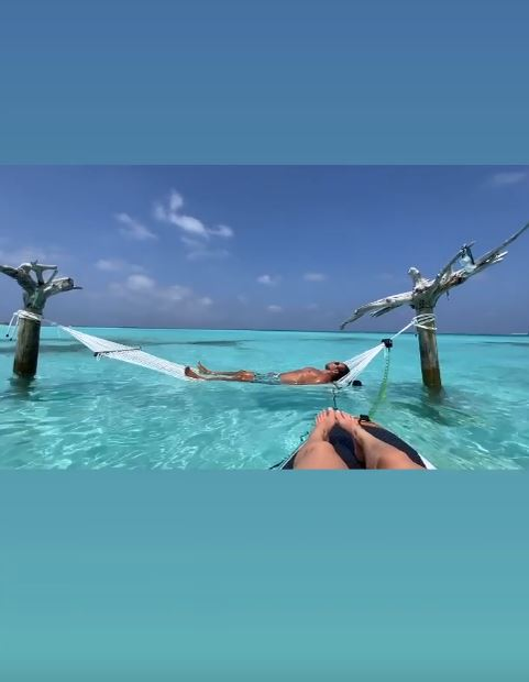 Gina Matache, în costum de baie și pe placa de surf la 58 de ani: “Am fost de cascadorii râsului. Baba și mitraliera” | FOTO