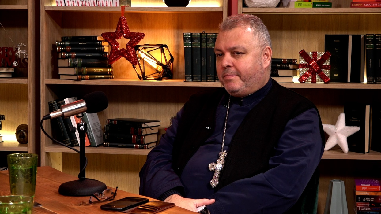 Mihai Viteazul a dus moaștele la biserica Sfântul Gheorghe Nou / (Sursa: Captură video)