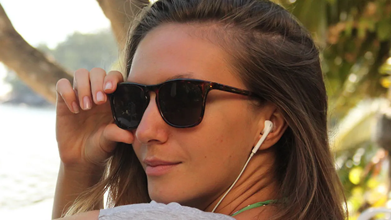 Motivul incredibil pentru care Adela Popescu a fost oprita de politie: Nu, nu ne-a dat amenda. Nu avea de ce