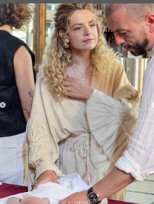 Vichi Răileanu și-a botezat fetița/ sursă foto: Instagram