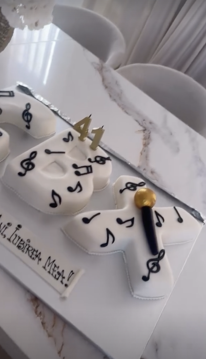 Costel Biju a împlinit 41 de ani! Ce surpriză i-a făcut familia