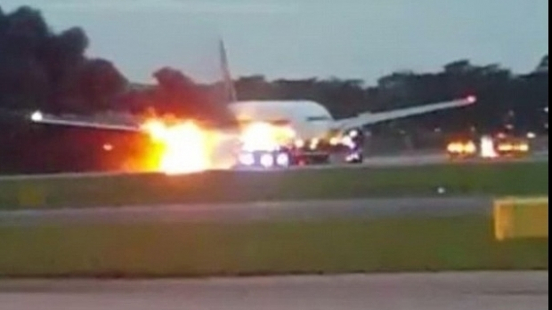 ALERTĂ la Iaşi: Apel la 112 privind un avion prăbuşit în zona localităţii Prisecani; planul roşu activat. Raed Arafat: S-a luat legătura cu ROMATSA, în acest moment nu e niciun avion dispărut 