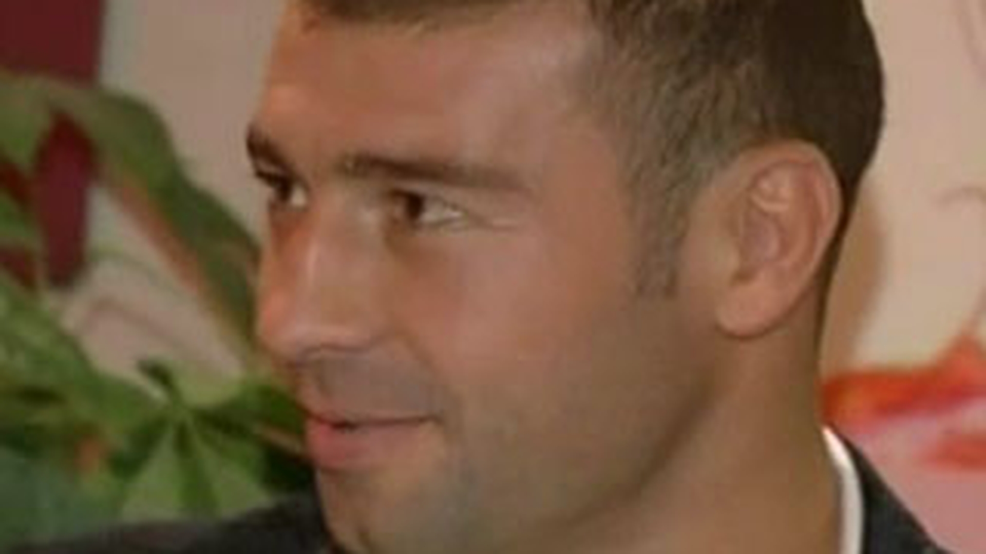 VIDEO Lucian Bute a devenit canadian cu acte, dar nu renunta la cetatenia romana!