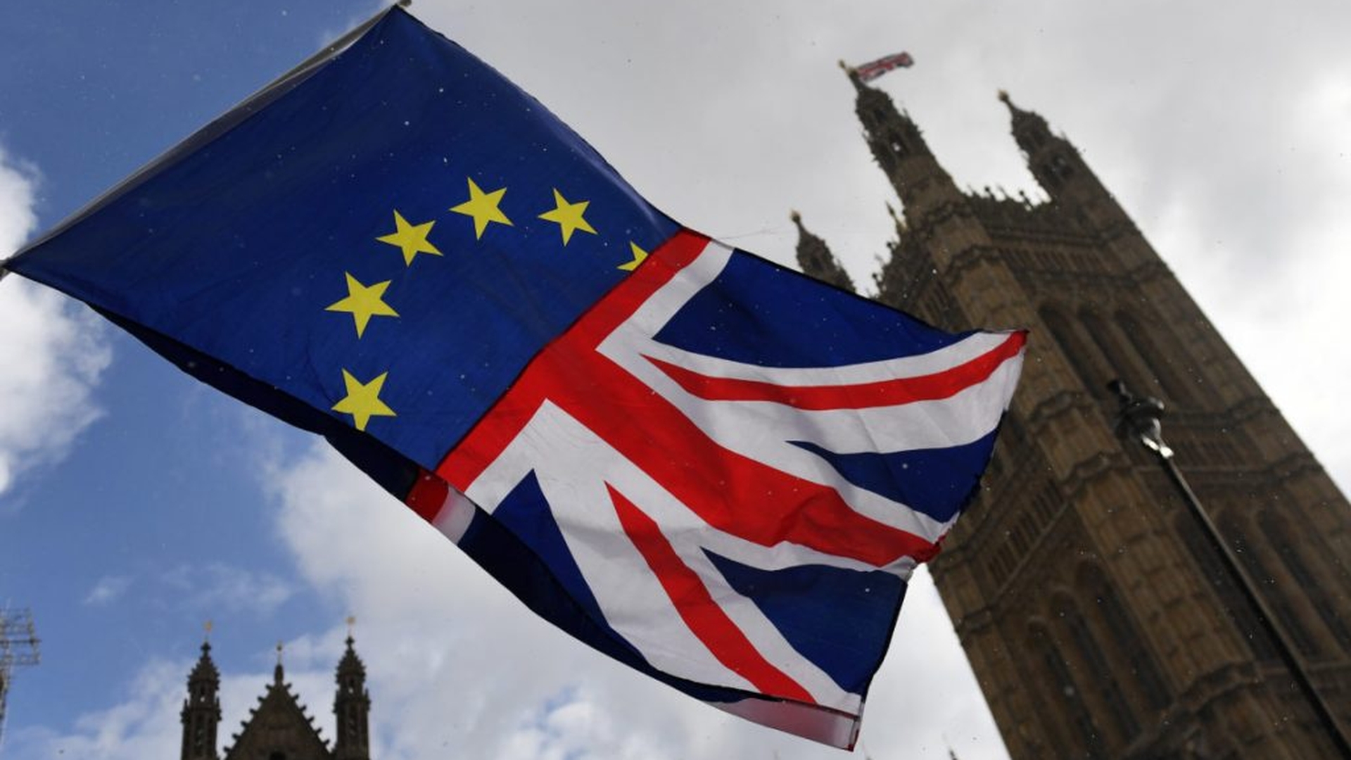 BREXIT. Theresa May propune din nou amânarea ieşirii Marii Britanii din Uniunea Europeană
