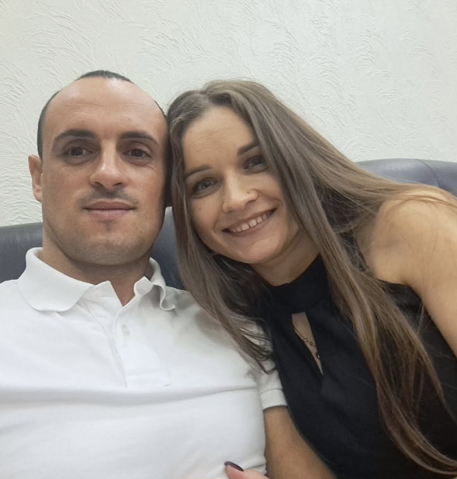 Lucia și Constantin Sîrbu au fost conduși pe ultimul drum împreună cu fiica lor cea mică. Imagini sfâșietoare!