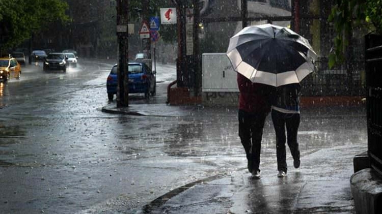 Alertă meteo! Ploi, vijelii și grindină în cea mai mare parte a țării