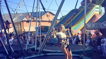 Andreea Balan, in ipostaze mai putin obisnuite. Uite cum si-a facut de cap intr-un parc de distractii!