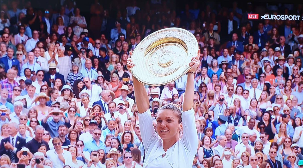 Simona Halep s-a umplut de bani. Ce sumă a încasat după ce a câștigat Wimbledon