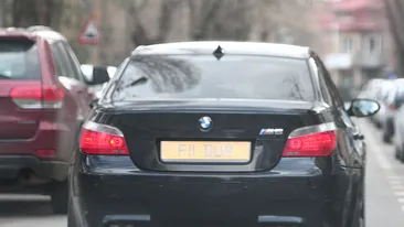 Cum şi-a înmatriculat un român din Anglia maşina! Bucureştenii l-au arătat cu degetul pe stradă!
