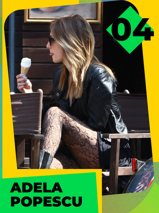 TOP 30 sexy vedete care au făcut show cu frișcă și cu înghețată! Antonia, Delia și Babs nu s-au putut abține! Avem 100 de fotografii de colecție!