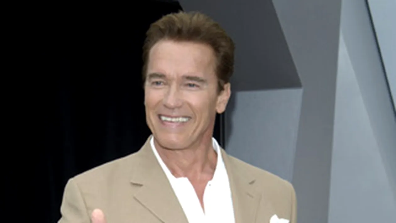 O romanca si-a incordat muschii la concursul care l-a facut celebru pe Arnold Schwarzenegger! Alina a facut senzatie la Miss Olympia!