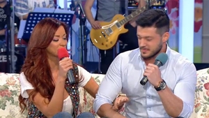 Bianca este o persoana duala, iar Victor nu stie sa-si exprime sentimentele! Vezi cine a indraznit sa spuna adevarul despre ei!