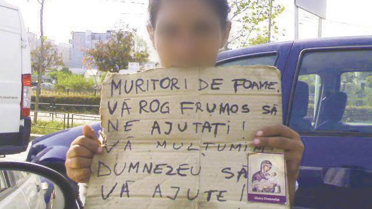 Zeci de copii din Craiova au fost obligați să cerșească, unii chiar de către părinți! Cazul a ajuns pe mâna procurorilor