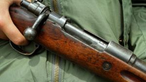 Tragedie în judeţul Olt. Un bărbat de 48 de ani a fost împuşcat mortal la o partidă de vânătoare