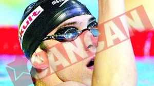 Phelps, la doi pasi de record