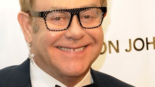Liderul Ligii Catolice despre Elton John: "Nu stim sigur care este mai rea: ignoranta sau intoleranta lui? "