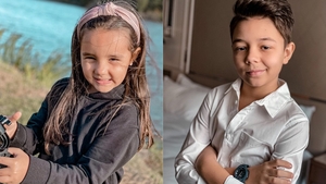 Scandal în avion cu Eva, fata lui Cătălin Măruță și a Andrei. Tânăra vedetă de pe TikTok a acceptat cu greu să-i cedeze locul fratelui său
