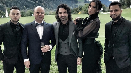 Raluca şi Pepe, tablou de familie la nunta finilor! Bruneta a făcut anunţul mai fericită ca niciodată: ”Tabloul vieţii mele!”