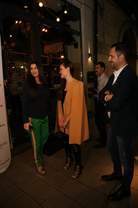 Prezentare de modă cu invitați de lux! Paula Milea și-a lansat noua colecție! Cum a apărut Elena Băsescu
