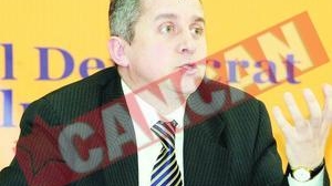 PD "ajuta" fostii securisti din servicii