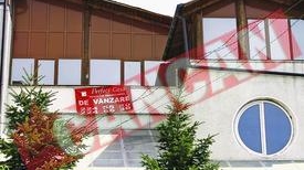 Stana Anghelescu nu poate vinde casa in care a murit sotul ei