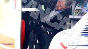 Secretul fericirii lui sta intr-un… rucsac! Presedintele Senatului s-a bucurat ca un copil atunci cand a vazut promotiile!