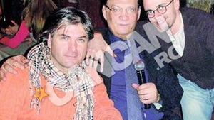 Le-au cantat pana in zori Nelu Ploiesteanu si Nicu Gigantu. Mircea Radu si Oreste au pus-o de un sprit cu lautari