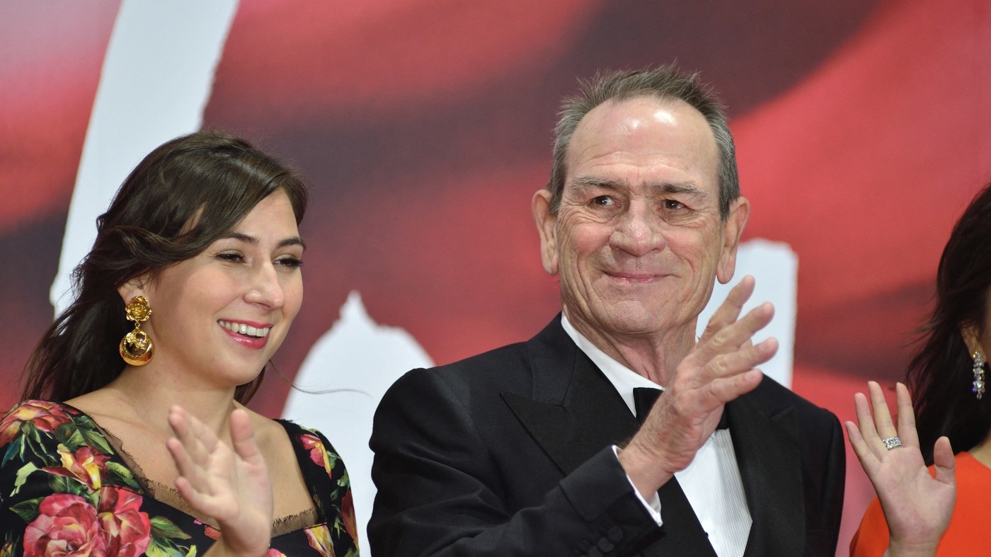 Cauza morții fiicei lui Tommy Lee Jones. Ce i-a adus sfârșitul Victoriei, de fapt
