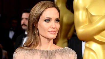 Angelia Jolie a dat in judecata tabloidul Daily Mail! Filmarile in care apare DROGATA au scos-o din minti! VIDEO