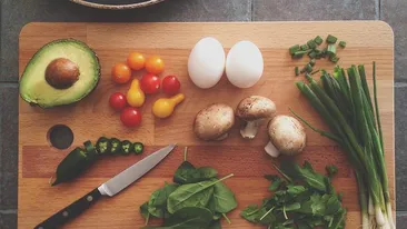 Alimentul care iți menține creierul sănătos. Ce trebuie să consumi pentru o memorie mai bună