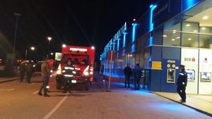 40 de pasageri români au renunţat să mai călătorească cu avionul din Italia în Craiova. Care a fost motivul