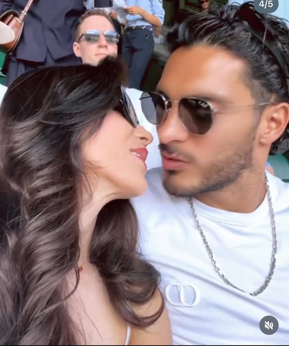 Raul Jimenez și Daniela Basso, o poveste discretă de iubire. Cine este logodnica fotbalistului